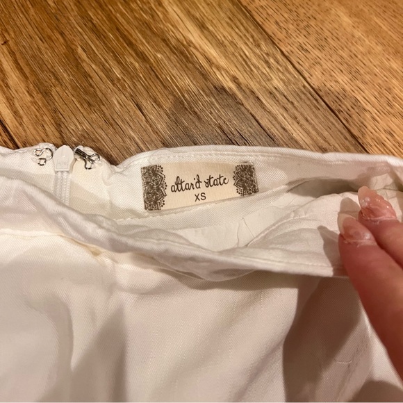 Altard state flowy white skort size XS - Picture 3 of 3